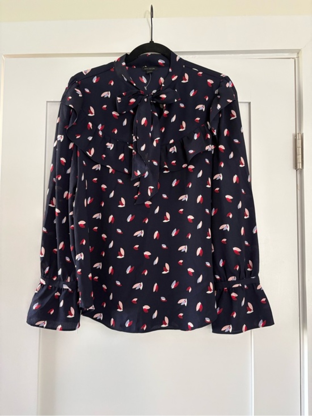 Ann Taylor Navy Blue Geometric Petal Ruffle Tie Neck Blouse 444991